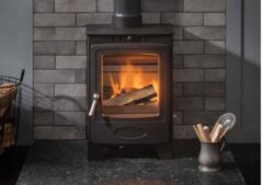 HAMLET SOLUTION 5 COMPACT (S4) MULTIFUEL STOVE