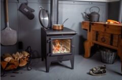 ESSE WARMHEART ECO 5KW STOVE WITH BOLSTER LID